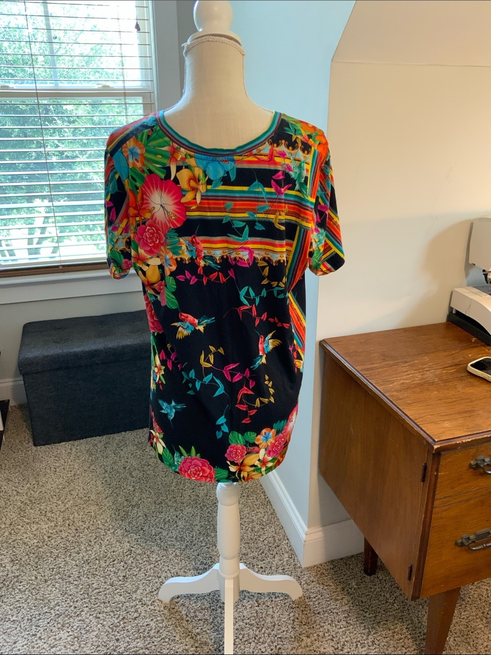 Johnny Was Black V-Neck Short Sleeve Top with Multicolor Floral Stripe - Picture 2 of 4